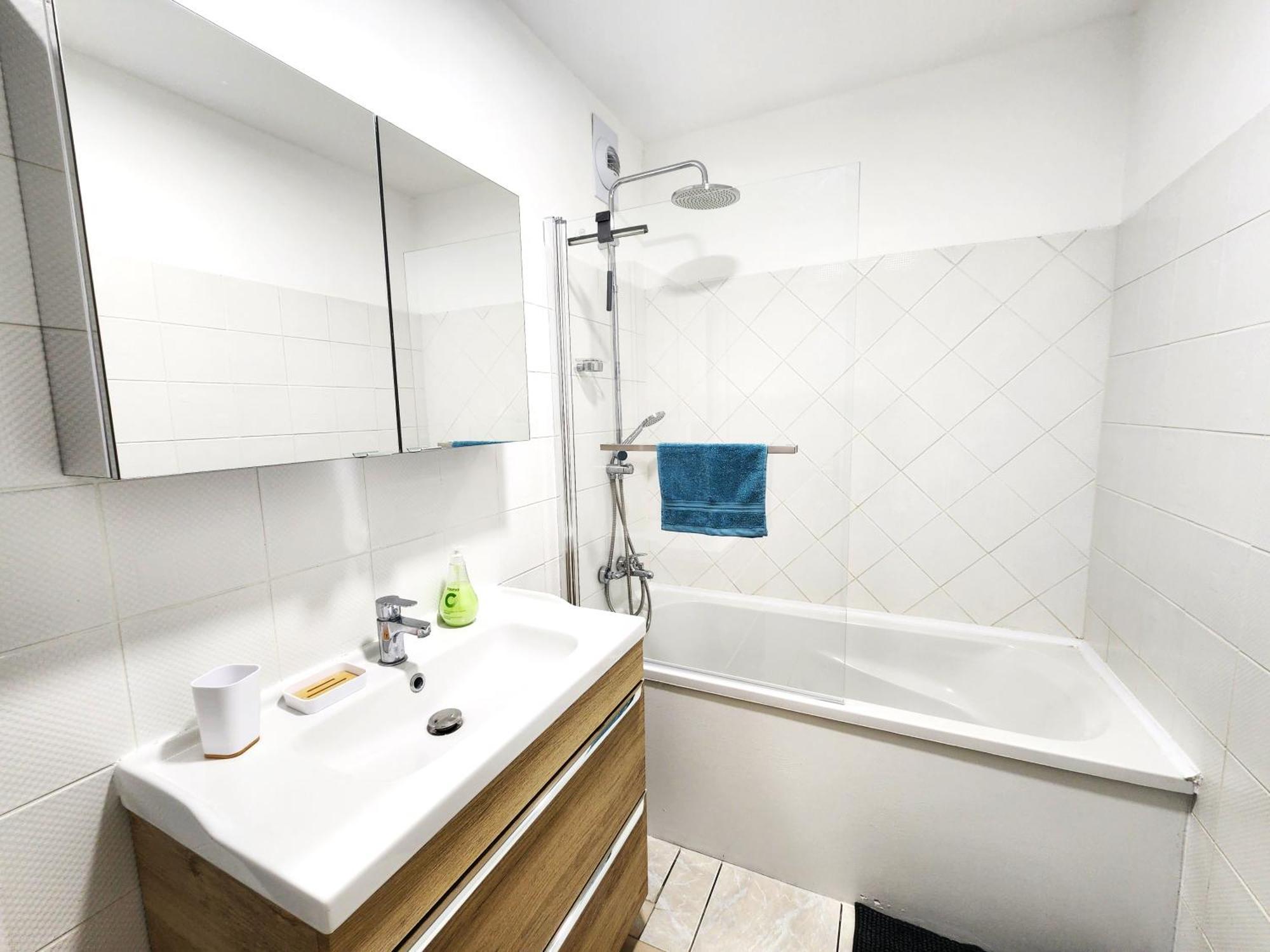 Appartement Cosy Et Lumineux Saint-Jean-de-la-Ruelle Kültér fotó